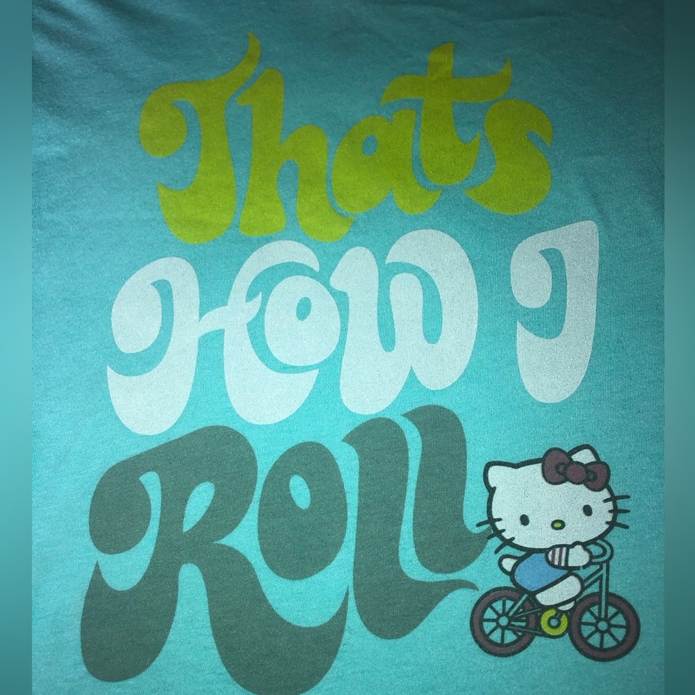 Hello kitty tee
